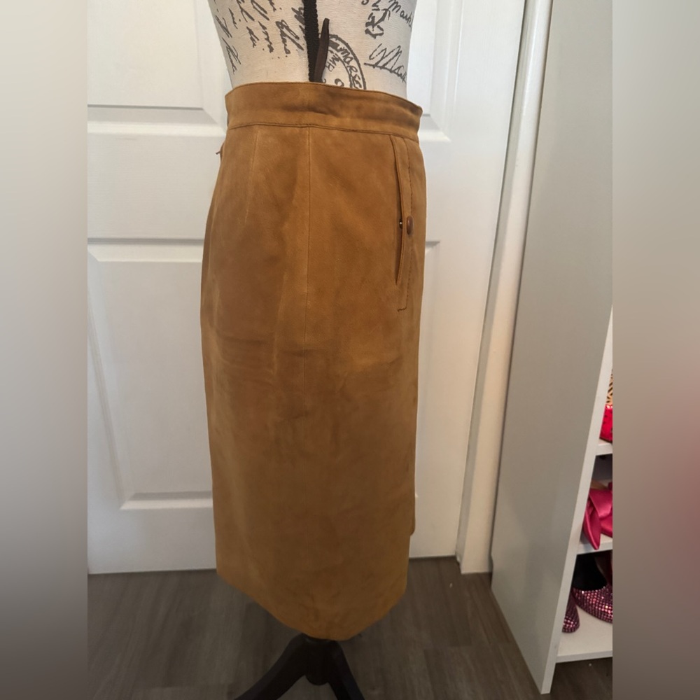 Vintage Loewe Suede Skirt 38 - Picture 4 of 10